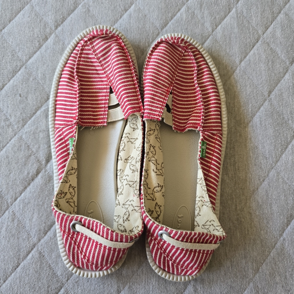 Sanuk Women's Castaway Sidewalk Surfer Shoes Size 9‎